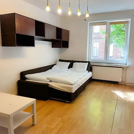 Apartament Edmunda Calliera Daire